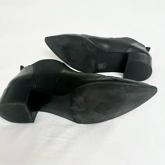 Acne Studios Size 40 Jenny Black Pointed Toe Low Ankle Chelsea Bootie/Boots - Picture 10 of 12